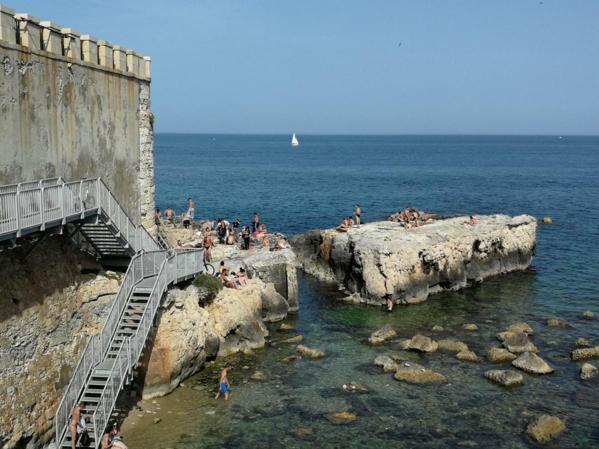 Casa Nagalè- Una suite di charme nel cuore di Ortigia a 50 mt dal mare Syracuse Extérieur photo