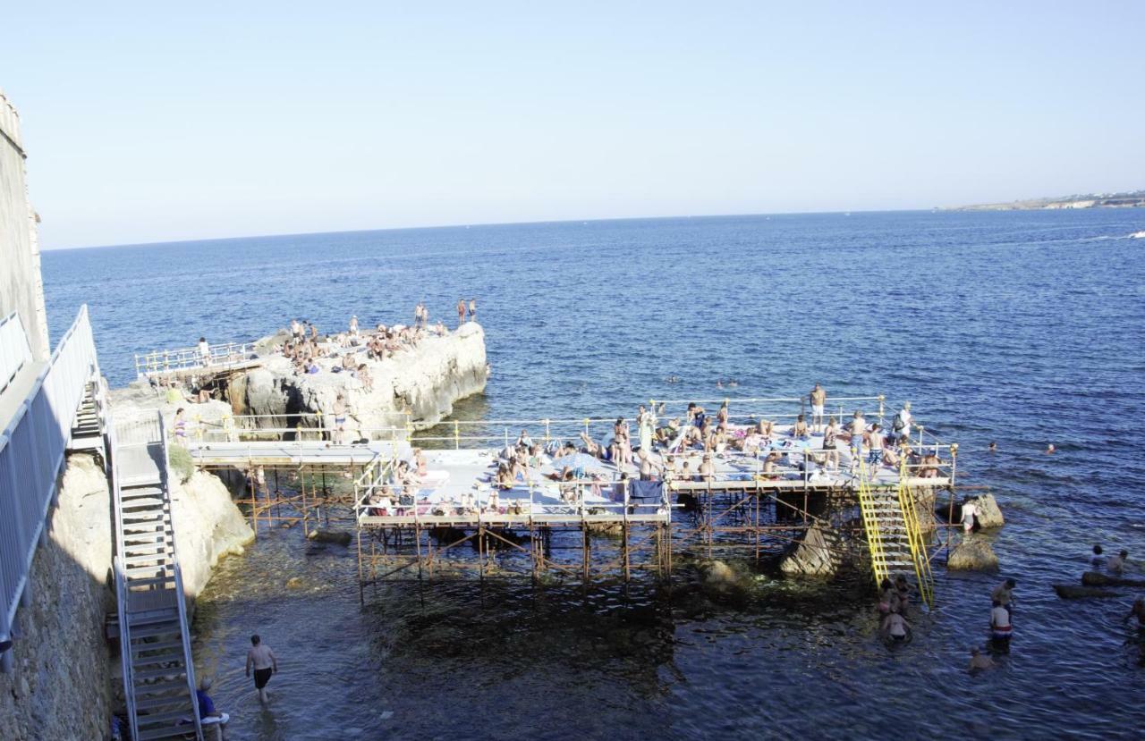 Casa Nagalè- Una suite di charme nel cuore di Ortigia a 50 mt dal mare Syracuse Extérieur photo