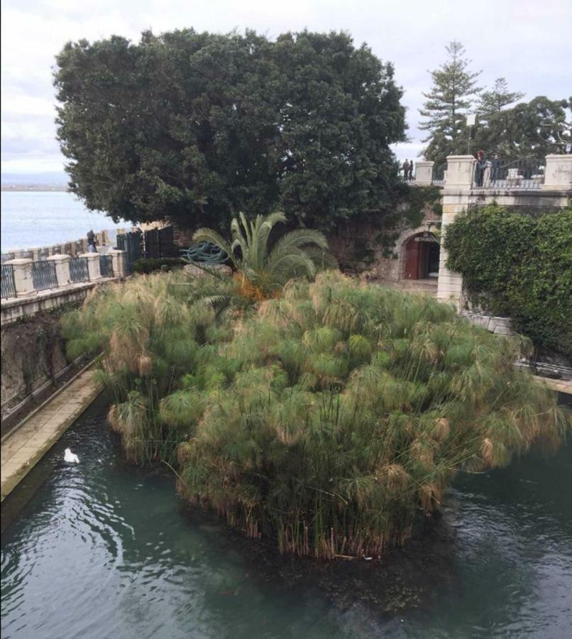 Casa Nagalè- Una suite di charme nel cuore di Ortigia a 50 mt dal mare Syracuse Extérieur photo